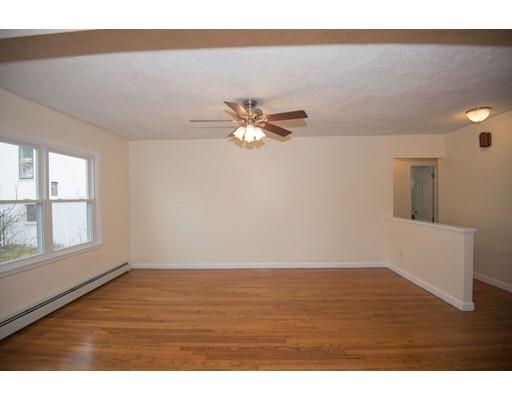 7 Day Ln, Webster, MA 01570 photo 16