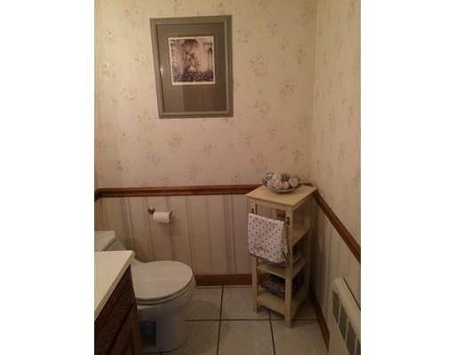 22 Griswold, Everett, MA 02149 photo 11
