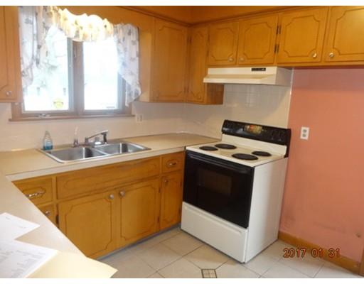 945 Pearce, Fall River, MA 02720 photo 4