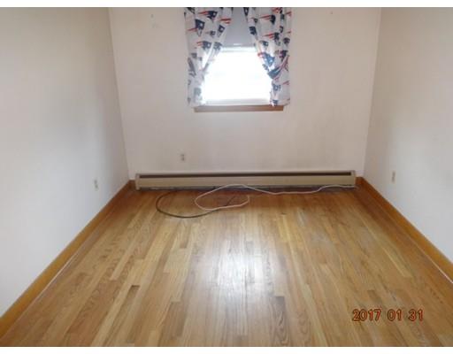 945 Pearce, Fall River, MA 02720 photo 7