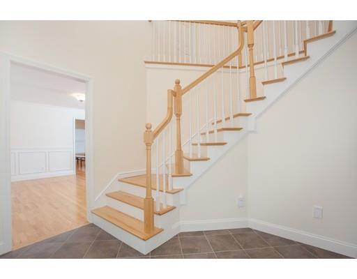 29 Taft Ln, Dedham, MA 02026 photo 5