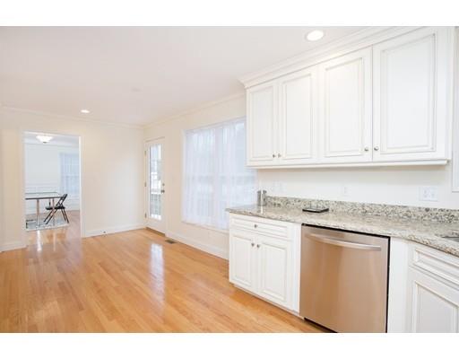 29 Taft Ln, Dedham, MA 02026 photo 10