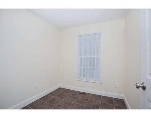 29 Taft Ln, Dedham, MA 02026 photo 15