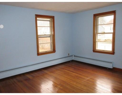 17 Vecchia St, Webster, MA 01570 photo 13