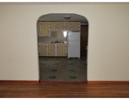 17 Vecchia St, Webster, MA 01570 photo 8