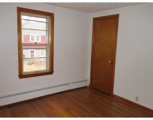 17 Vecchia St, Webster, MA 01570 photo 18