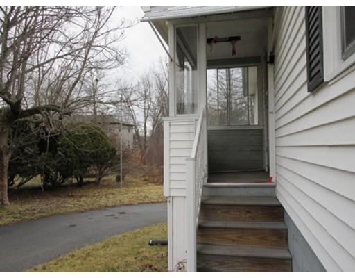 17 Vecchia St, Webster, MA 01570 photo 6