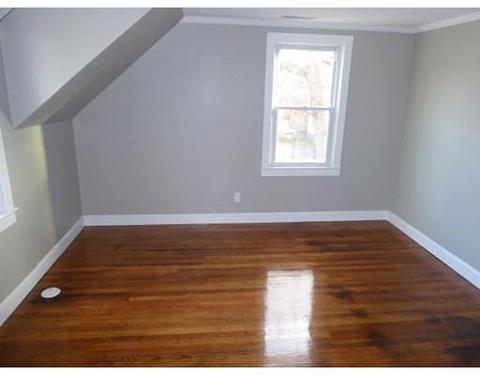 74 Glenham St, Springfield, MA 01104 photo 12