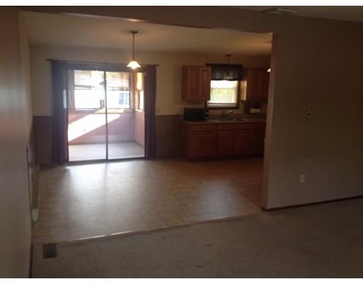 16 Harvard St, Webster, MA 01570 photo 6