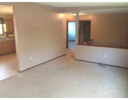 16 Harvard St, Webster, MA 01570 photo 5