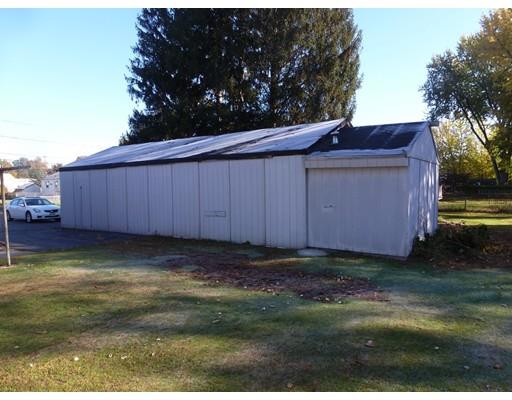 53 Harding St, Chicopee, MA 01013 photo 9