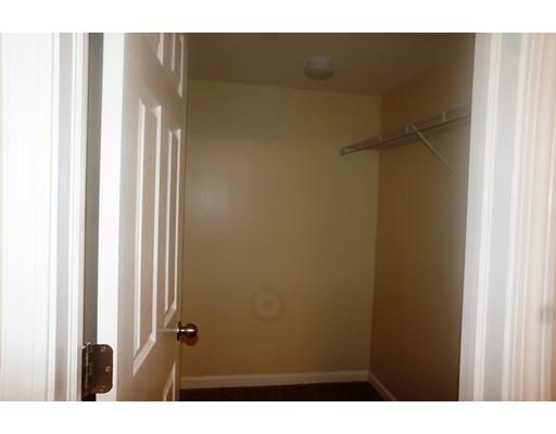 8 Oliver St, Chicopee, MA 01020 photo 18