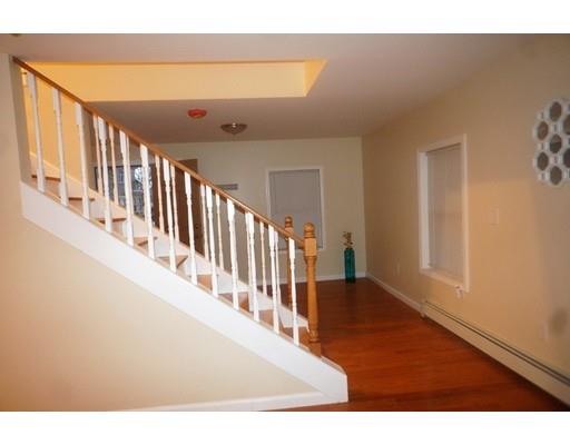 8 Oliver St, Chicopee, MA 01020 photo 23
