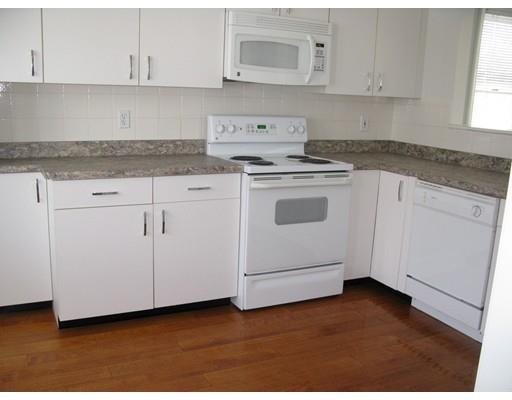 1810 Highland Ave #4B, Fall River, MA 02720 photo 2