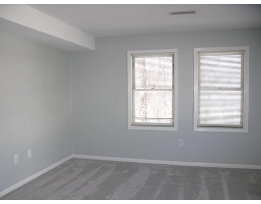 1810 Highland Ave #4B, Fall River, MA 02720 photo 10