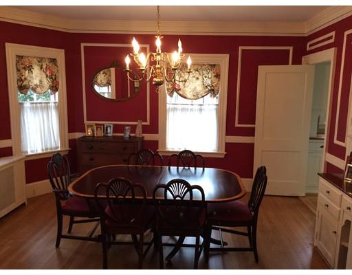 100 Salisbury Rd, Brookline, MA 02445 photo 5