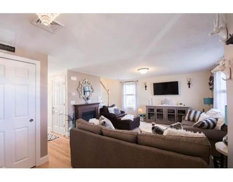 91 Bronson St, Fall River, MA 02721 photo 10