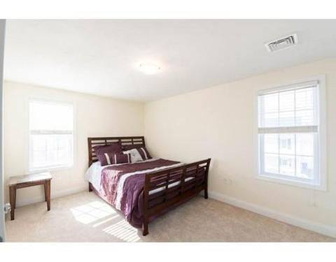 91 Bronson St, Fall River, MA 02721 photo 25
