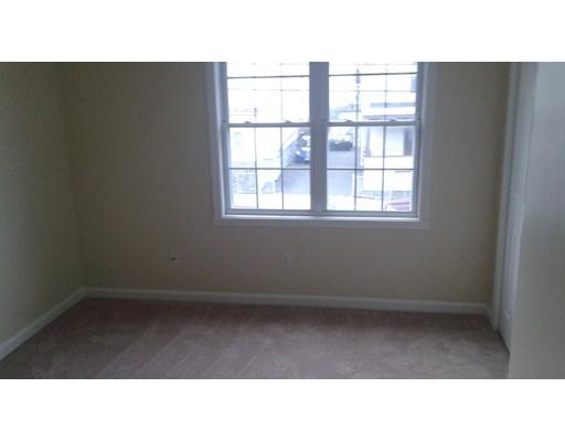 30 Crawford St #B, Fall River, MA 02724 photo 8