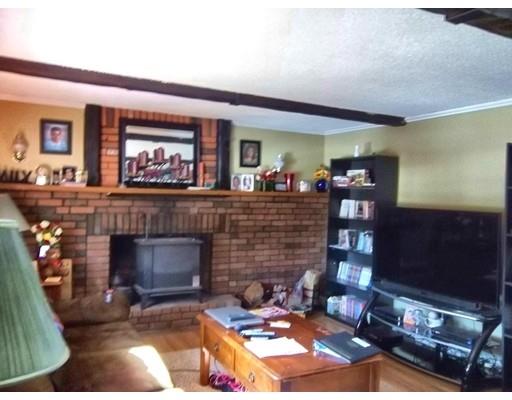 26 Regent Ave, Wareham, MA 02571 photo 3