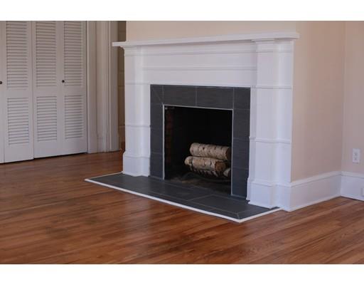 108 Fenwick St, Springfield, MA 01109 photo 7