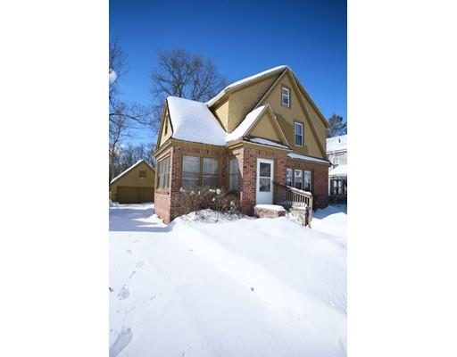 108 Fenwick St, Springfield, MA 01109 photo 2