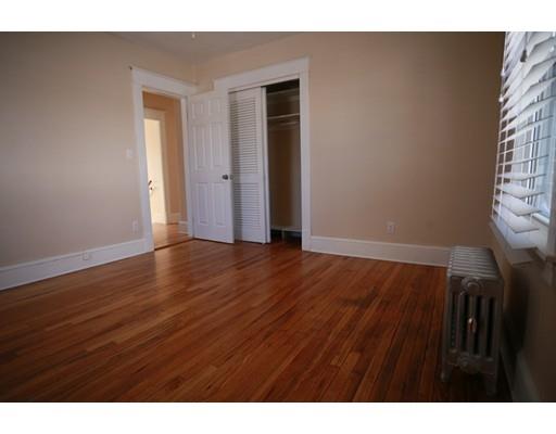108 Fenwick St, Springfield, MA 01109 photo 10