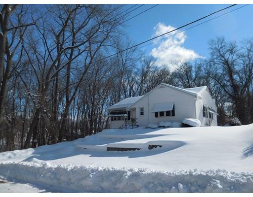 45 Whitmore Dr, Springfield, MA 01104 photo 2