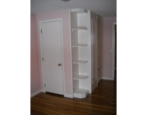 114 Endecott St, Springfield, MA 01118 photo 21