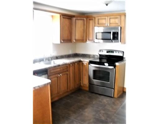 114 Endecott St, Springfield, MA 01118 photo 8