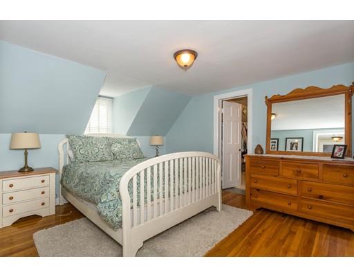 27 Sutcliffe Ave, Canton, MA 02021 photo 8