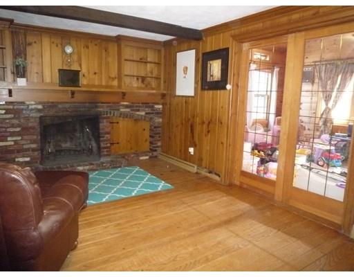 7 Ridley Rd, Dedham, MA 02026 photo 4