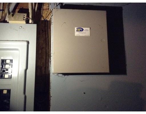 105 Dawes St, Springfield, MA 01109 photo 7