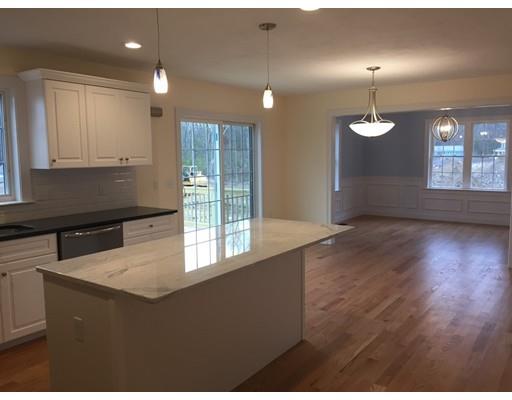 2 Debrah Ln, Millis, MA 02054 photo 2