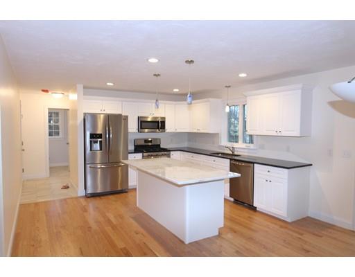 2 Debrah Ln, Millis, MA 02054 photo 3