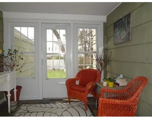 47 Wallace Ave, Chicopee, MA 01020 photo 3