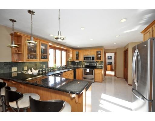 102 Windsor Ave, Acton, MA 01720 photo 10