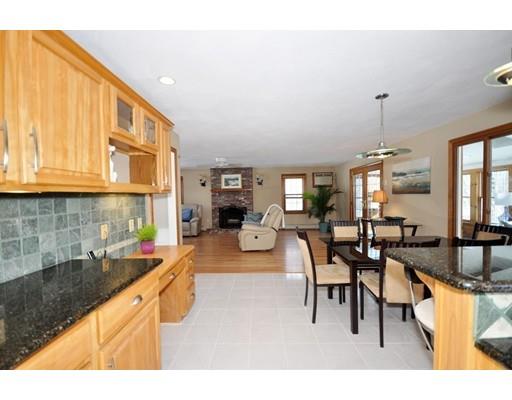 102 Windsor Ave, Acton, MA 01720 photo 11
