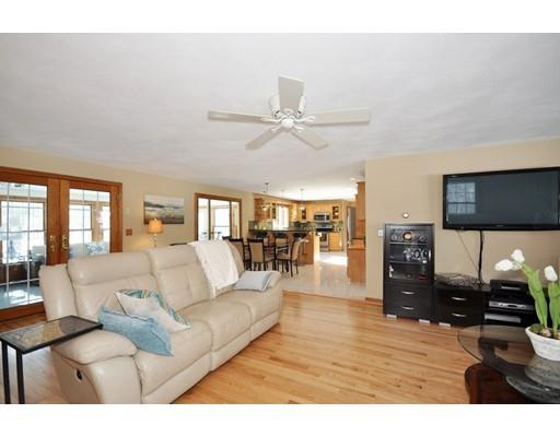 102 Windsor Ave, Acton, MA 01720 photo 13