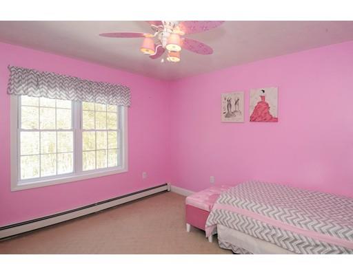 159 Pleasant St, Upton, MA 01568 photo 26
