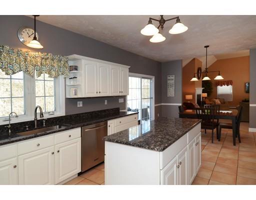 159 Pleasant St, Upton, MA 01568 photo 14