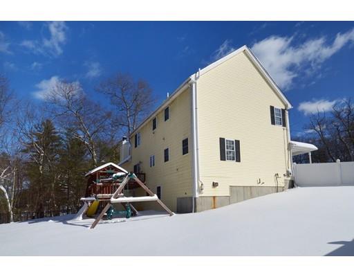 159 Pleasant St, Upton, MA 01568 photo 28