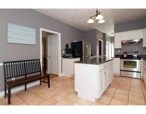 159 Pleasant St, Upton, MA 01568 photo 15