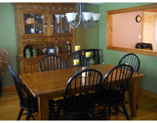37 Abbott St, Everett, MA 02149 photo 3