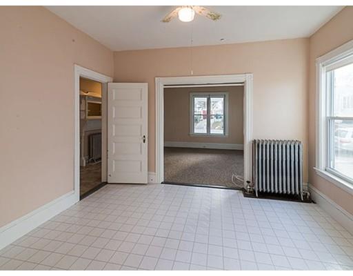 11 Wedgewood St, Everett, MA 02149 photo 2