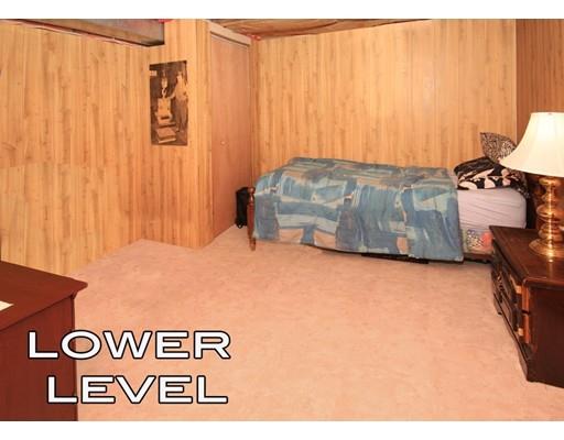 582 Britton St, Chicopee, MA 01020 photo 11