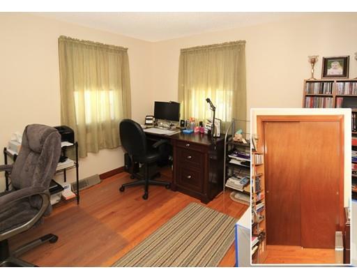 582 Britton St, Chicopee, MA 01020 photo 10