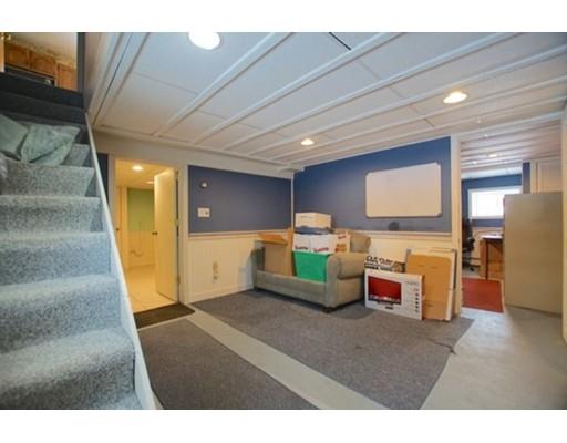22 Lafayette Ave, Danvers, MA 01923 photo 24
