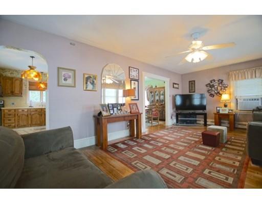 22 Lafayette Ave, Danvers, MA 01923 photo 4