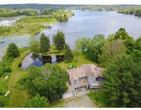 18 Bates Xing, Webster, MA 01570 photo 3